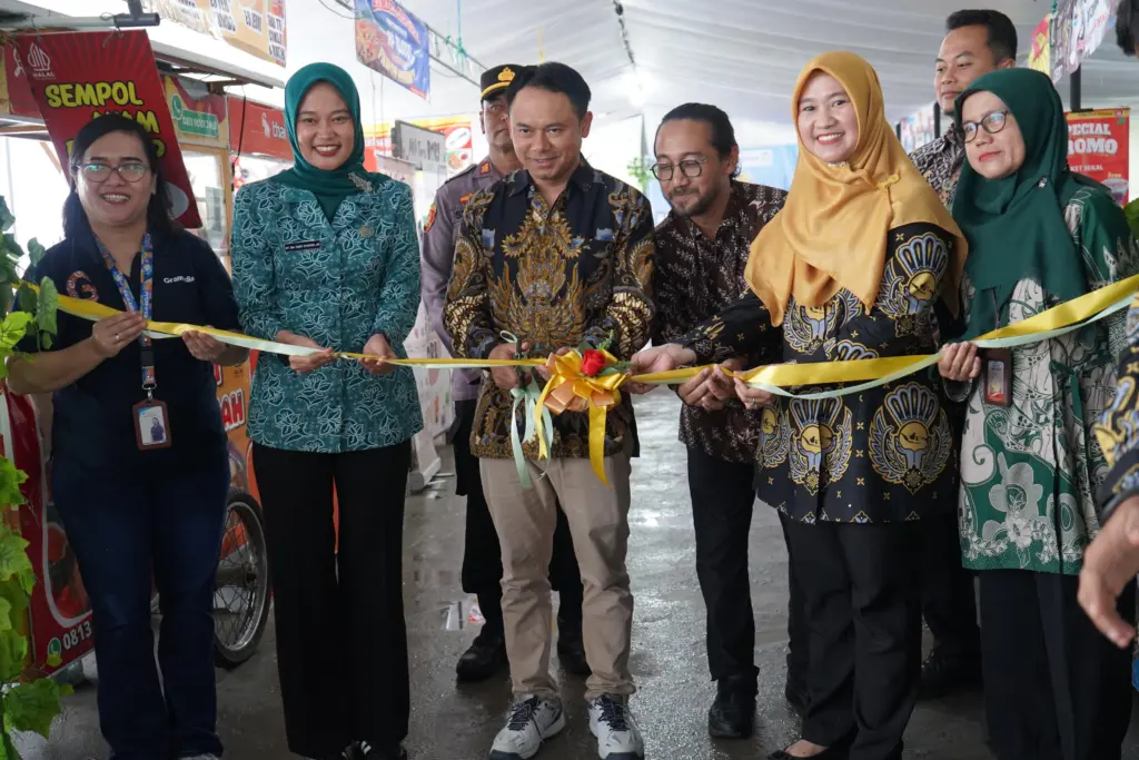 Why Tokobukumu Cilacap Is the Heart of Local Literacy Inspiration?